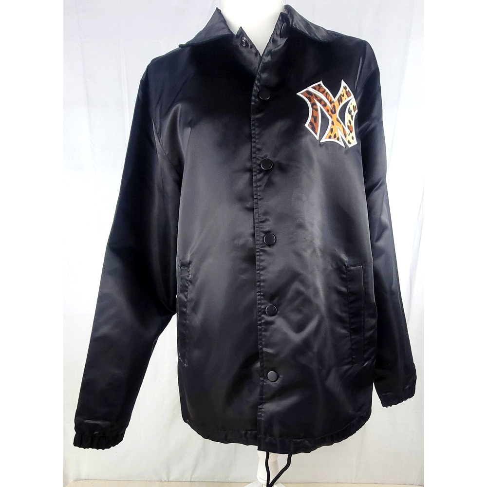 Starter Black Label NY Yankees Jacket Women's M Animal Print Logo Black Satin